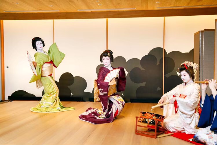 asakusa_geisha tweet picture