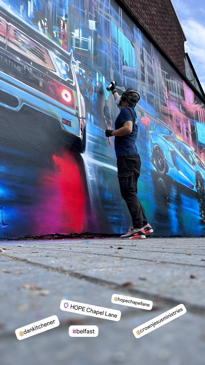 Next level. 🔥🔥Our gift to the city.❤️ #Belfast @DanKitchener #StreetArt @WynwoodMiami