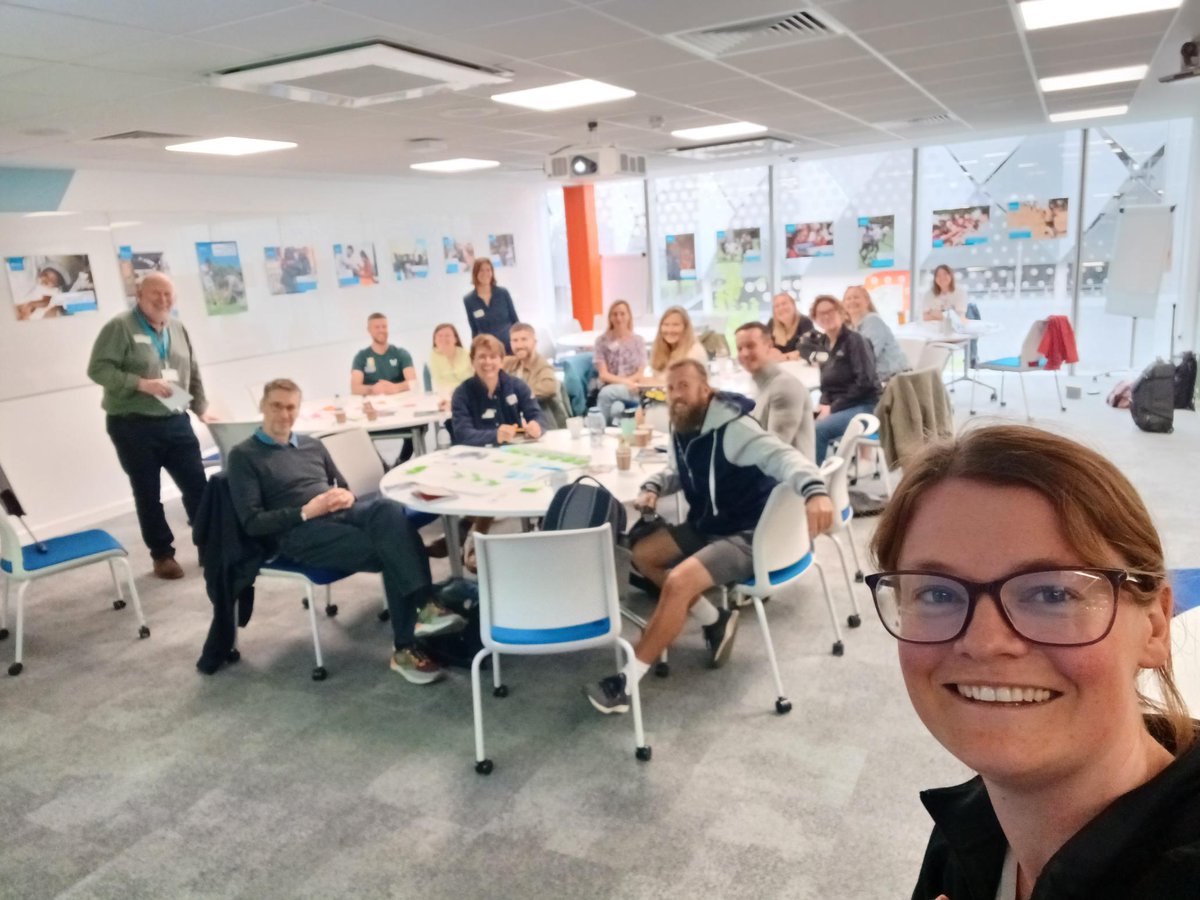 A brilliant day on the <a href="/playtheirway/">playtheirway</a> <a href="/UNICEF_uk/">UNICEF UK</a> Children's Rights Workshop, learning about child-centred coaching and children’s rights in the context of sport and Bee Netball 🫶 Learnt so much from other brilliant coaches and coach developers #playtheirway