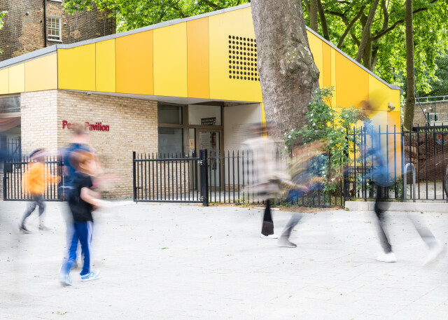 New event📢 Beyond the Headlines: Childhood and Wellbeing in a Changing World Building on the momentum of #MentalHealthAwarenessWeek, this free online event delves into mental health research and tackles the question: what should we do? 20 May 6.15– 7.30PM coram.org.uk/event/beyond-t…