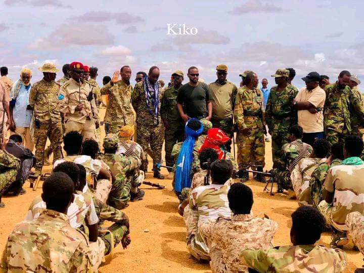 Halgamaassc99's tweet photo. Cidaanka Diifaca Darwiishta @SSCKhaatumo Saraakiisha  indho indhayn iyo ka  warhayn ugu tagay ciidanka difaac #SSCDF ee Gobolka Sanaag 

Jiidali Media https://t.co/1w5EanR6tR