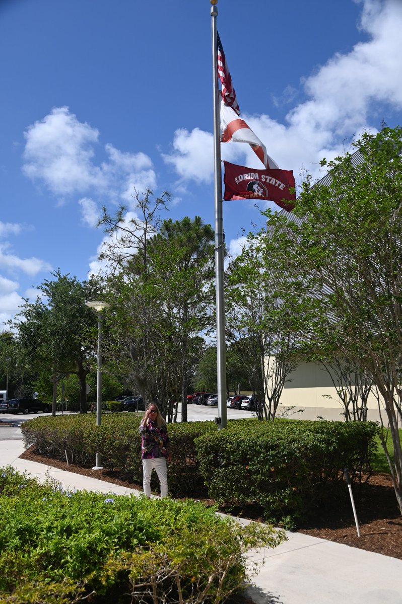 To the victor goes the spoils. So says faculty member Dr. Sarah Vickers after landing the winning bid at the 2023 Auction to claim control of the flagpole for a replacement of PINE's flag with her Alma Mater, Florida State University. GO NOLES! GO KNIGHTS!! #PineSchool