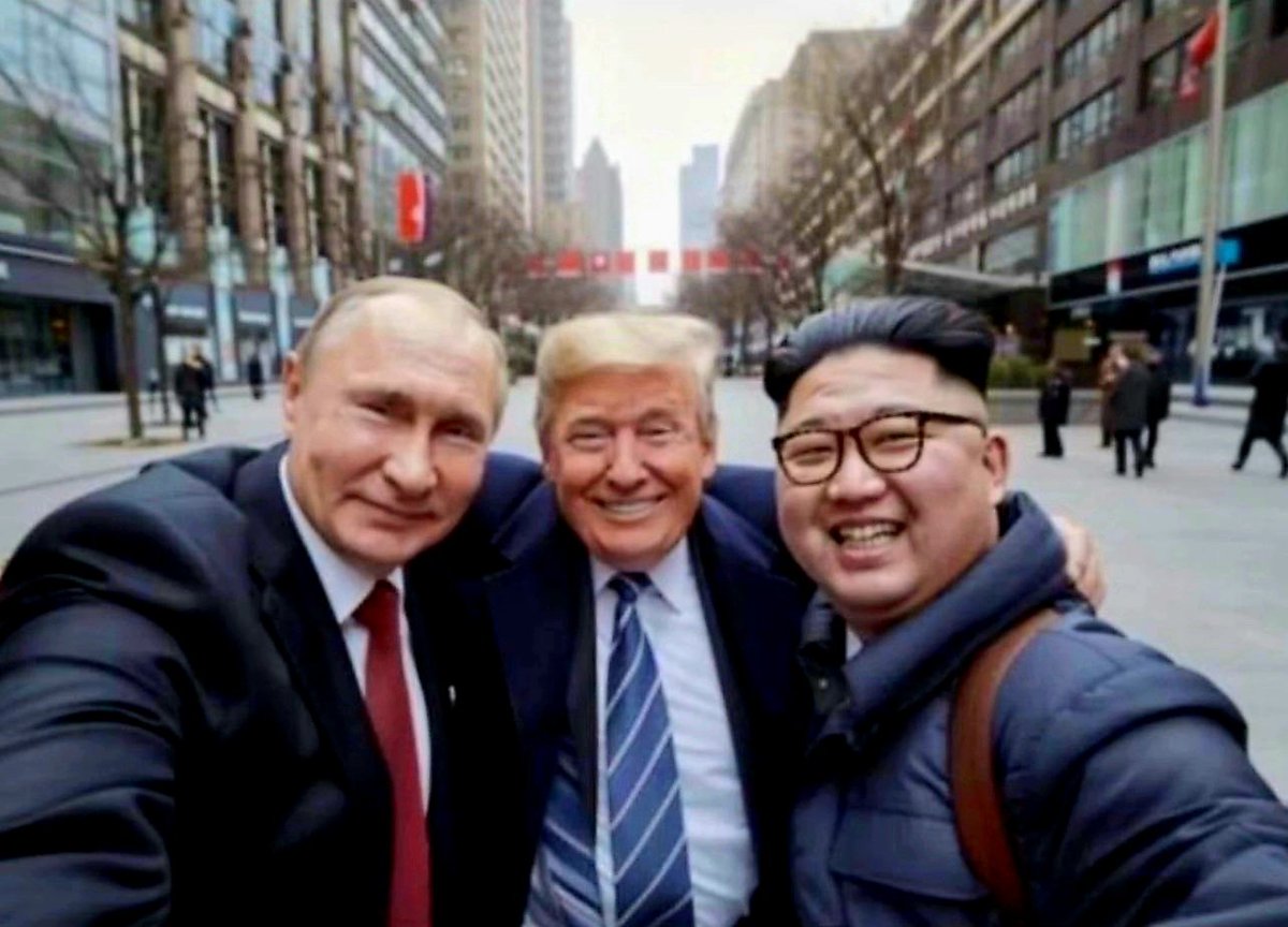 ❗️BIG-IF-TRUE || Three exec-MBA postgrads at Columbia Vlad, Donnie and Kim are taking a selfie for posterity.