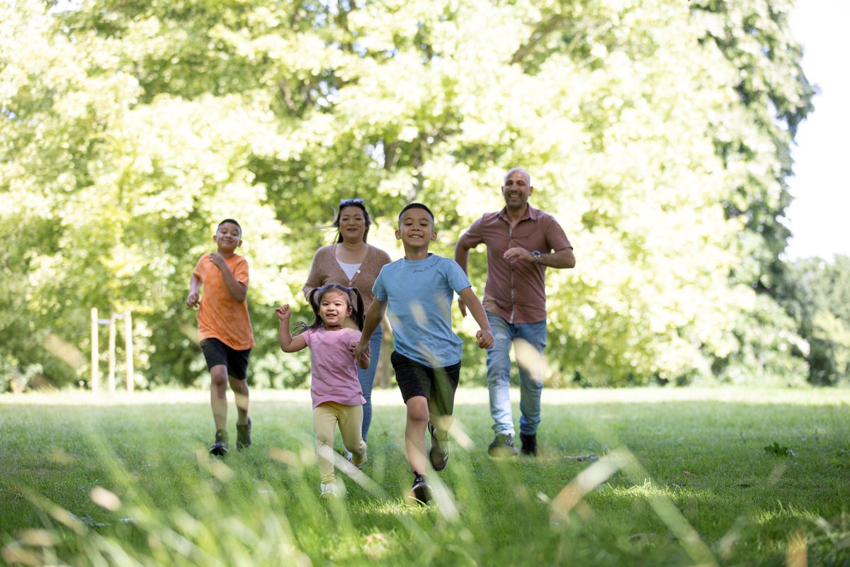 We’re supporting @LivingStreets’ #NationalWalkingMonth this May! Find out all the ways you can get involved for free - and boost your health and wellbeing: loom.ly/_dAhkaQ #Try20 #MagicOfWalking #OneYouKent