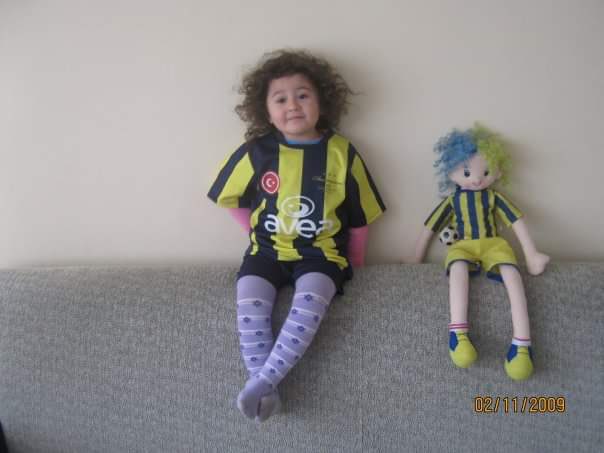 iyi ki dogmus FENERBAHCE iyi ki dedem beni FENERBAHCEli yapmis iyi ki cekirdekten FENERBAHCELIYIZ HER ZAMAN HER YERDE EN BUYUK FENERBAHCE OLURUM FENERBAHCEM ILK ASKIM FENERBAHCEM HER ZERRESINE ASIGIZ BU KULUBUN TESEKKURLER DEDE BENI FENERBAHCELI YAPTIGIN ICIN 💙💛