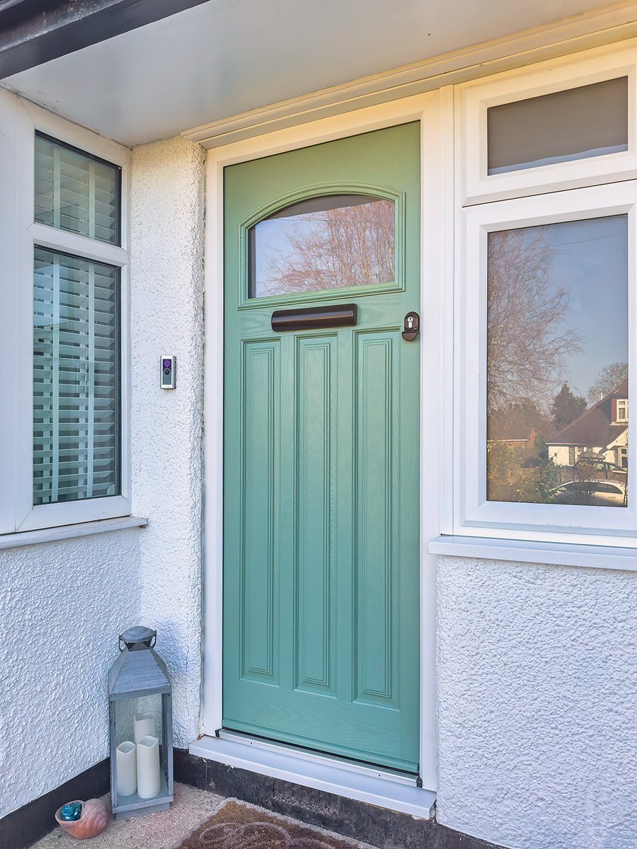 Up Your Home's Kerb Appeal with this stunning composite front door in classic Chartwell Green
This is perfectly in sync with the 1930's build of the house
Providing exceptional energy efficiency and top-notch security features
#home #surrey #Guildford #localbusiness #frontdoor