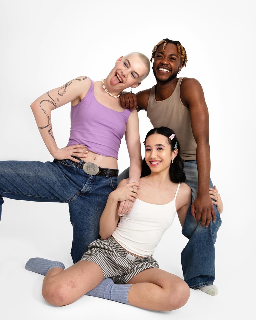 JACINTH, LEILA & TANIA for @coppafeel @livityuk 💕 Models: @jxcinth @llilzt @taniaatyabi 📸: @naomiwongo 💄: @sofiaparadis @torngwang 👠: @mariapizzeria @tasnim_makeupartist #cancerawareness #breastcancer #fashion #style #ootd #beauty #photography #picoftheday #instafashion