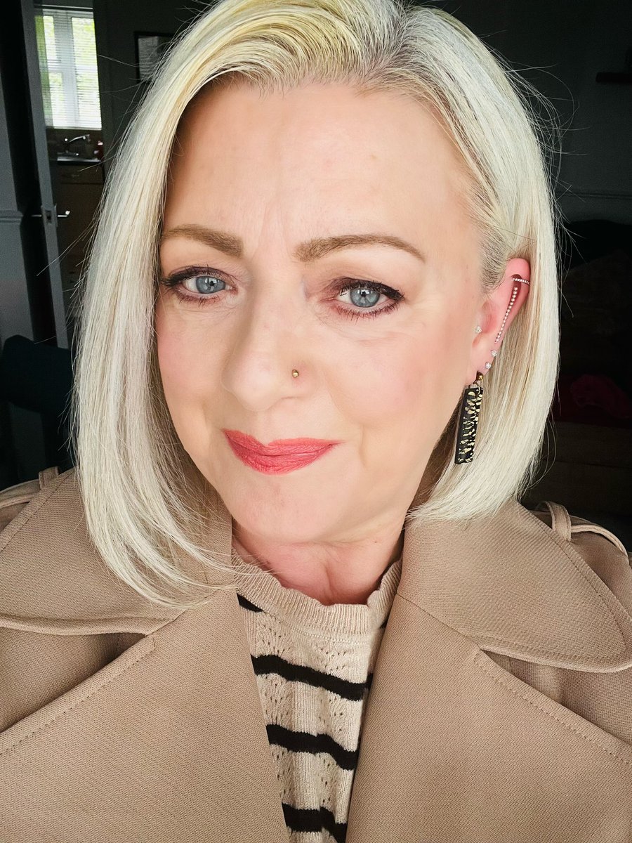 Ćh💋ryl 👩🏼👗 tweet media