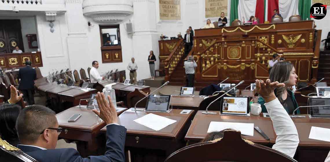 Recompensarán a personas que rescaten #animales en las calles de la #CDMX

El @Congreso_CdMex aprobó adiciones a la #LeyDeBienestarAnimal; habrá #EstímulosFiscales, #administrativos y #financieros para las #PersonasFísicas que rescaten animales.
elinformante.mx/?p=53371