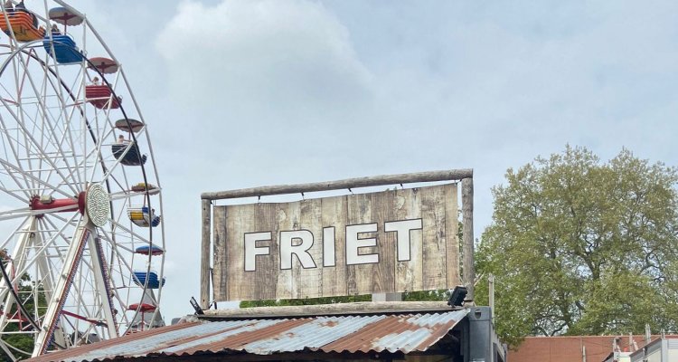 #5mei 🎪🍔| Op 5 mei vieren wij de vrijheid in Wageningen met een bevrijdingsfestival! Maar hoe vrij is het voedselaanbod op deze dag? Dit bestaat uit weinig gezond en vegetarisch voedsel, blijkt uit onderzoek van Tamika Wopereis. 🔎 wur.nl/nl/nieuws-wur/…