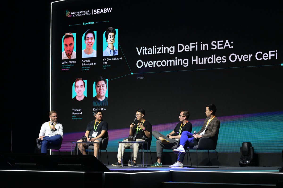 A sneak-peak to our latest @SEABWofficial panel: Vitalizing DeFi in SEA - Overcoming Hurdles over CeFi Our Head of Strategy @Titi1P was on stage with industry experts and insiders from @Merkle_Trade, @BandProtocol, and @monad_xyz! 🔥 Hosted by @0xShardLab & @hashed_official 🤝