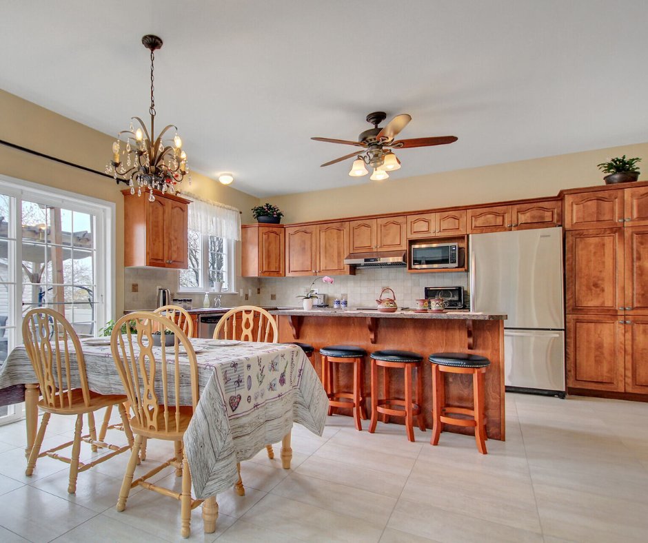 Just Listed, 166 Windance Cr., Brookside/Morgan's Grant, Kanata!⁠
joansmith.com/ottawa-propert…

mail@joansmith.com⁠
613-762-1226⁠
⁠

⁠#justlisted #kanata #kanatarealestate #kanatarealtor⁠ #ottawarealestate #ottawarealtor #kanatanorth #ottawahomes #newlisting #realestate