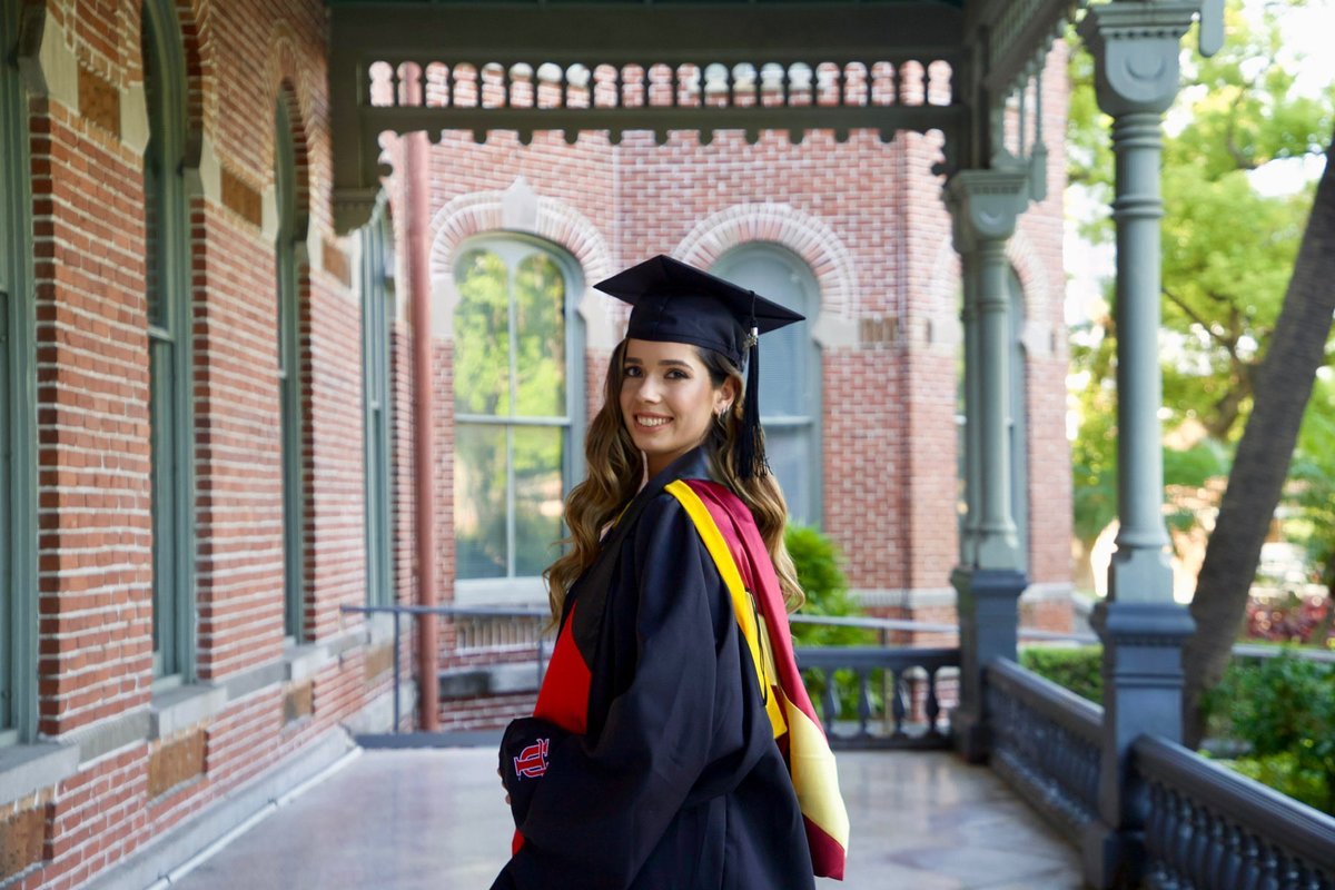 UTampaTennis's tweet photo. Raquel Amaro. Our assistant coach getting her Masters degree in marketing. https://t.co/8xgcTvkKo3