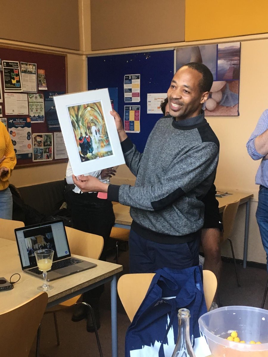 Congratulations to Dr Ronald Mellya who passed his VIVA yesterday! 👉🏼“Conservation genetics for the management of black rhinoceros (Diceros bicornis michaeli) in Tanzania” 🎉Well done from all @UofG_SBOHVM