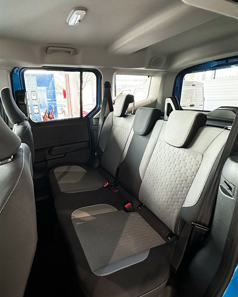 FordStorePalma's tweet photo. ¿Sabías que ya tenemos la Nueva #Ford #TourneoCourier? ¡Ven a #FordStorePalma y descubre todos sus secretos!
➡️ https://t.co/iYfyoAqzcG https://t.co/UKJocL4NSa