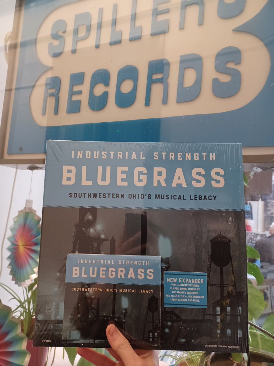 #NP We know what you're thinking - how could a compilation on @Folkways called 'Industrial Strength Bluegrass' be anything other than fantastic Well guess what? You'd be correct! Absolutely brilliant listen so far, just what we're needing ❤️ CD £12.99 💿 2LP £27.99 ⚫️