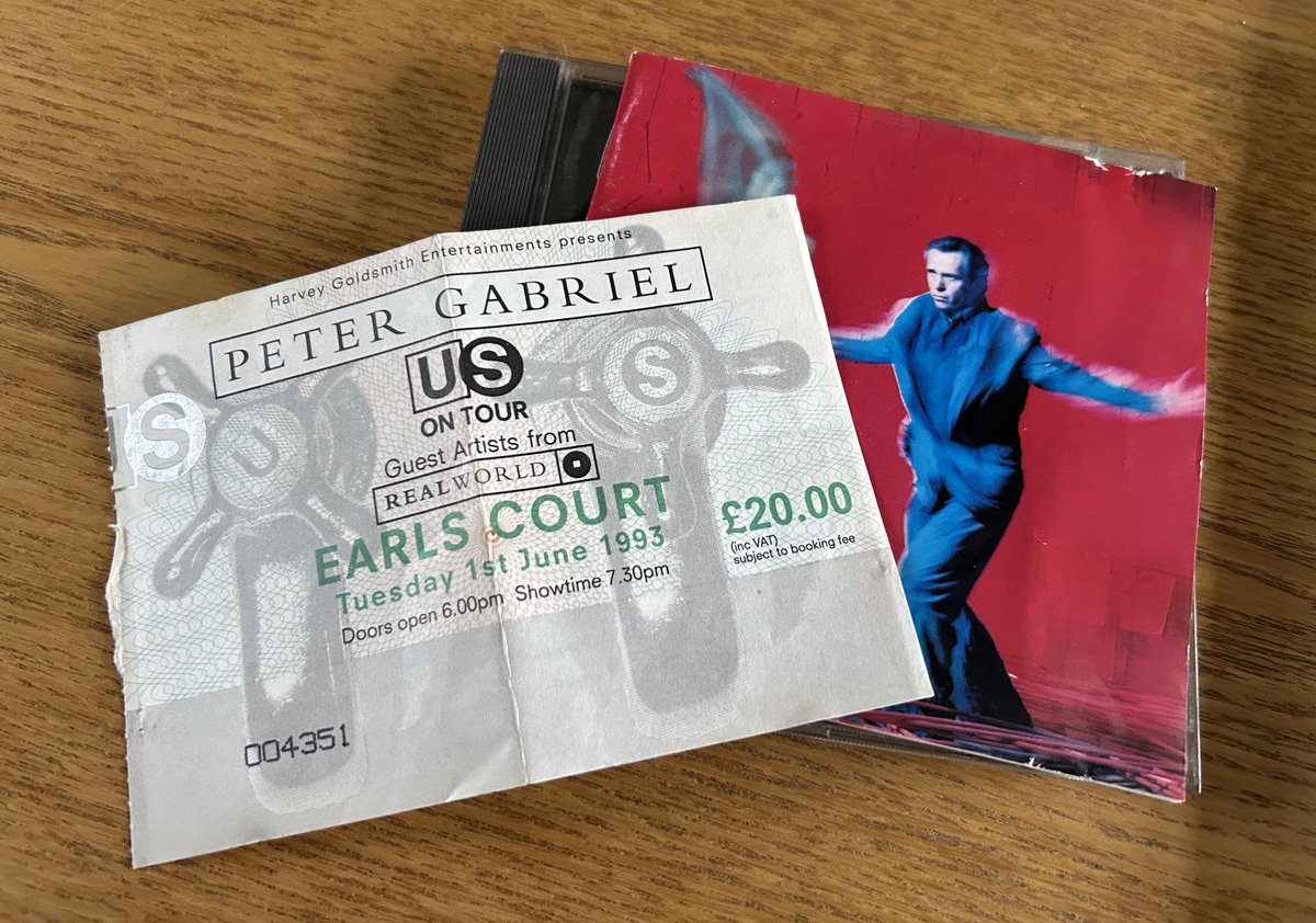 Just opened this #PeterGabriel cd that I bought secondhand, and found a gig ticket for his Earls Court 1993 show inside 😌