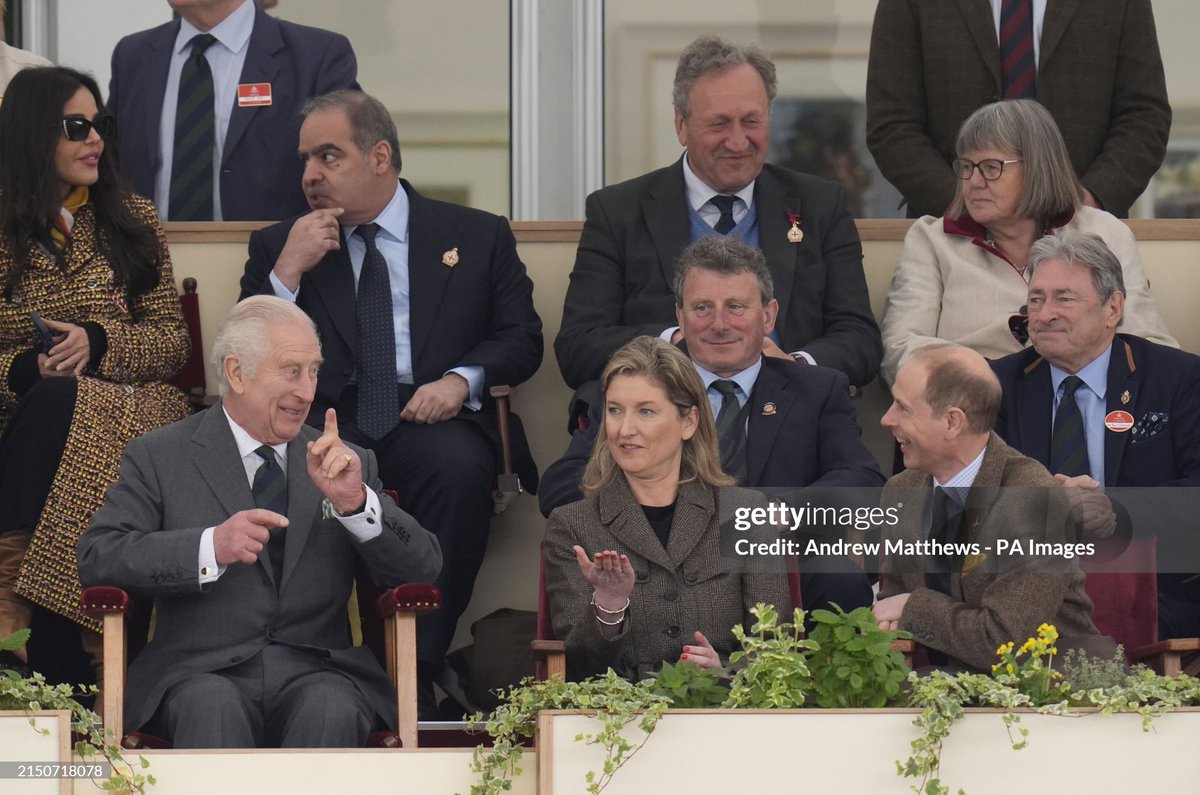 Just to see him look this happy actually moves me. He’s had a rough couple of months and he needs a good laugh 🥹🥹🥹❤️❤️❤️
#KingCharlesIII 
#GodSaveTheKing