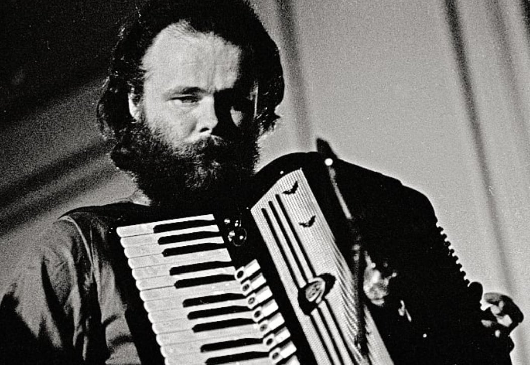 Garth Hudson photographed by Heinrich Klaffs 🎶 Hamburg, Germany, 1971. #theband #garthhudson