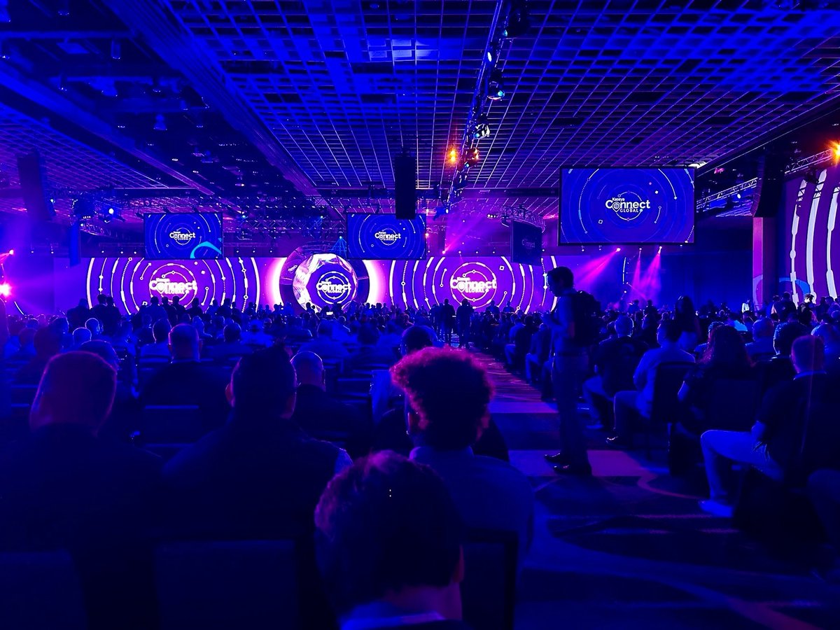 charlesjlove's tweet image. A great time in #Vegas this week learning and connecting at @kaseyaglobal Connect 2024! We are looking forward to bringing the findings back to Tampa! #ShowTechSolutions #ShowTechTeam #ITServices #ITinTampa #MSPs #TampaMSP #ManagedServiceProvider… instagram.com/p/C6g87ACrM_l/…