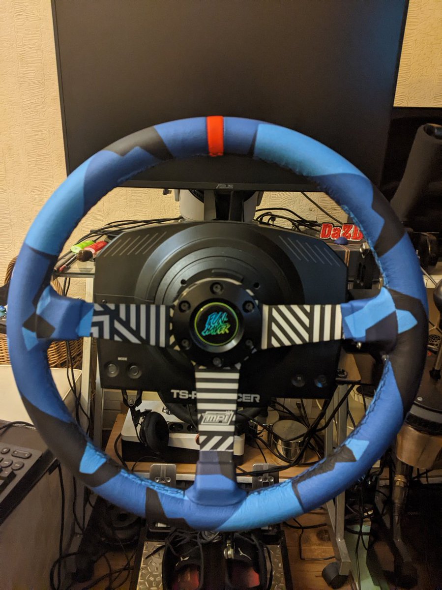 @VaughnGittinJr Look what I hooked up on my drift sim. The wheel is incredible. I love your work sir keep pushing the limits. When I saw @JamesDeane130 was using it this season I had to get it. #JamesTheMachineDean #OneStepAtATime #FunHaver Let's go #TeamRTR   !