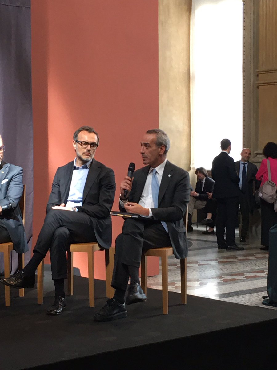 Governare e guidare il processo di utilizzo della AI generativa è l’obiettivo della #FondazioneAI4Indutry. A Torino atto costitutivo con ministri @adolfo_urso, Giancarlo Giorgetti @BerniniAM . Lo Spazio al centro della fondazione, proficua collaborazione con @asi_spazio