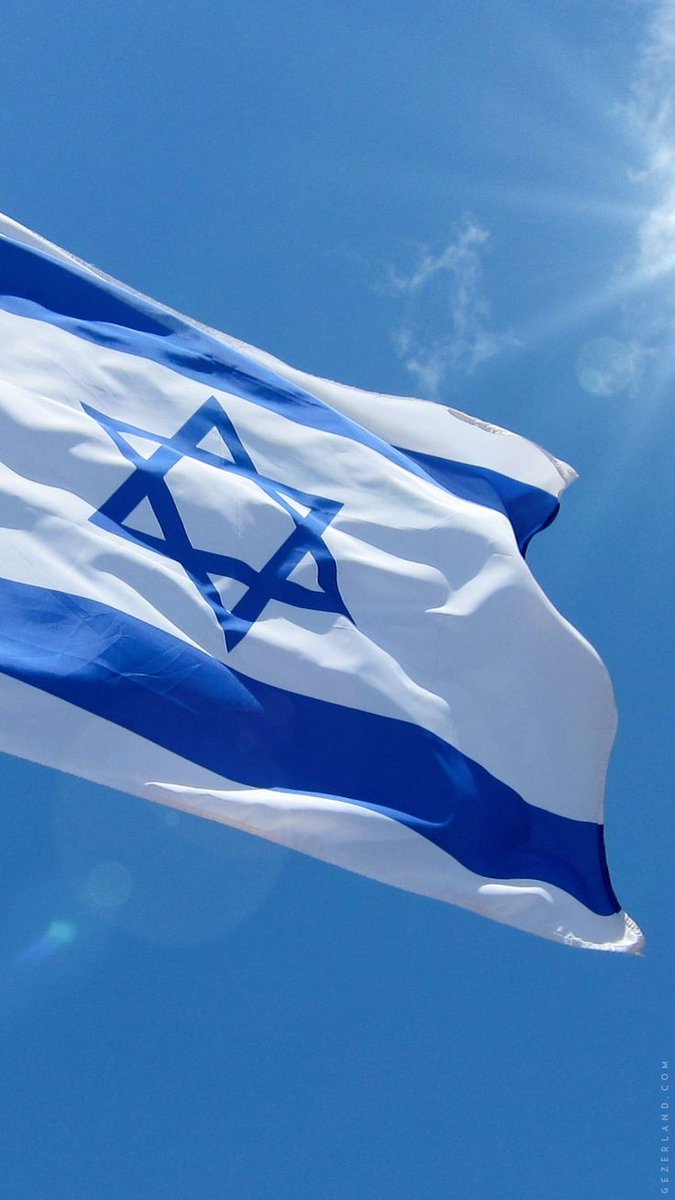 🇮🇱❤️✡️ The most beautiful flag in the whole world!! Shabbat Shalom everyone!! ✡️❤️🇮🇱

#AmIsraelChai ✡️
#ReleaseTheHostagesNow 🎗
#IStandWithIsrael 🇮🇱