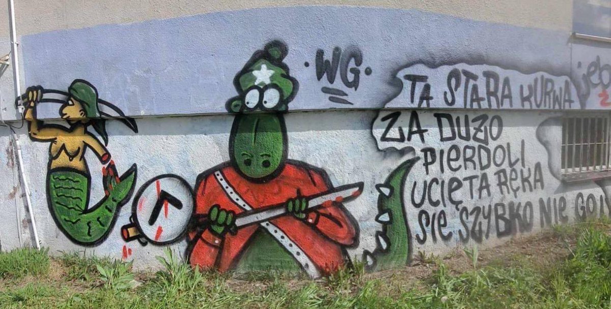 KrzysiekTSW1906's tweet image. Wszystko na co było stać wielką Legię to wywieszenie transparentu miesiąc przed meczem. Barwy Wisły widoczne w centrum Warszawy, graf przerobiony, 20 koła kibiców przyjechało jak do siebie. Prawdę głosi poniższy wrzut - faktycznie jedyne co Legia potrafi to dużo gadać 😉 #POGWIS