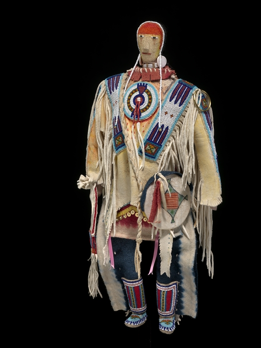 Muñeco Assiniboine
Joyce Growing Thunder Fogarty
©National Museum of the American Indian

#MuñecArte