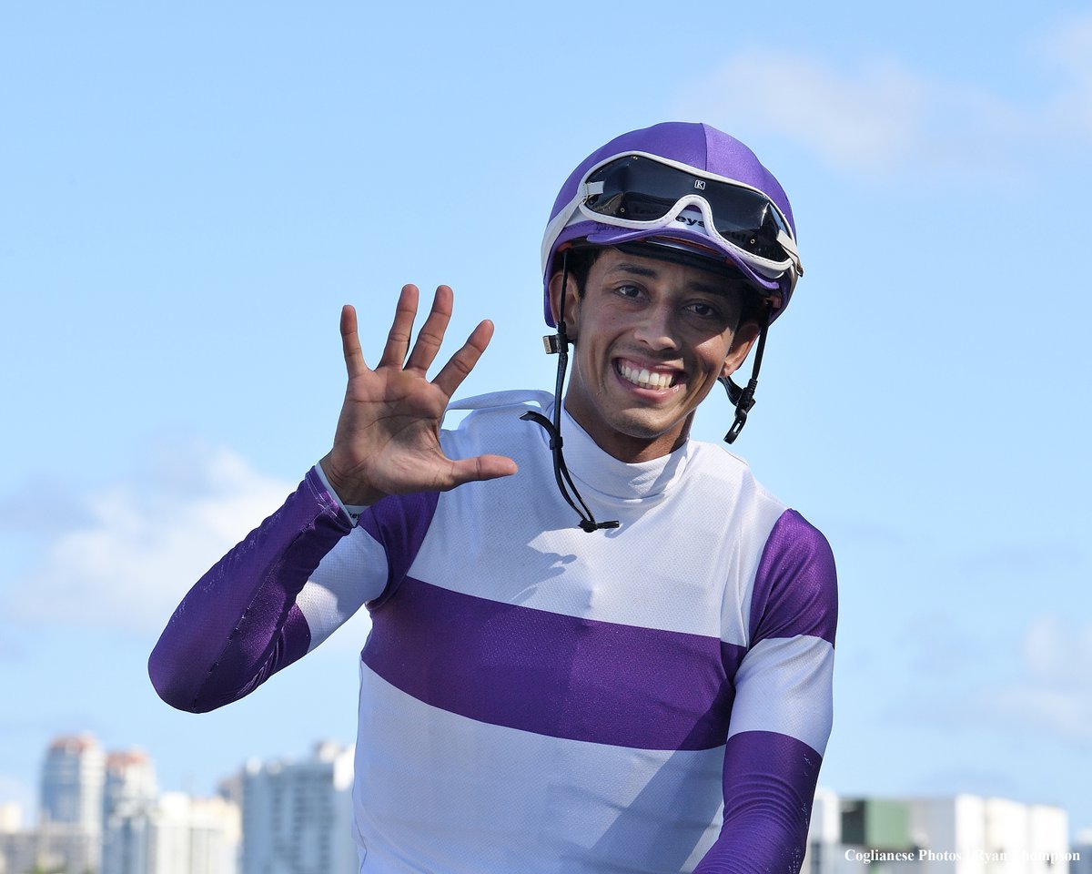 5 victories for jockey @zayas_edgardo yesterday @GulfstreamPark after winning the 8th on LIVE HIGH LIVE LOW.