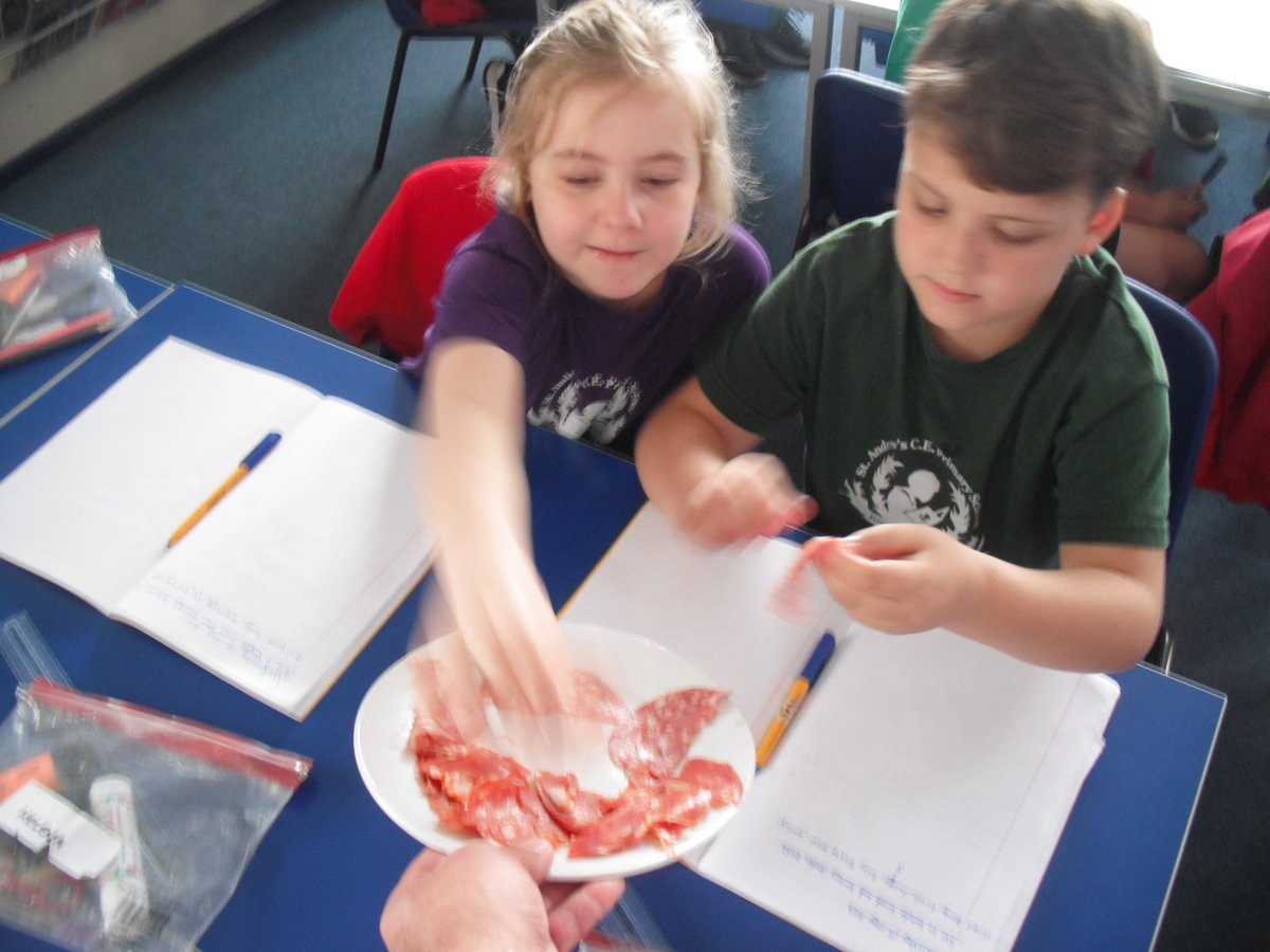 In English Y4 are currently learning to write a persuasive text based on a tourist holiday leaflet. Yesterday’s lesson was an experience day where the class enjoyed tasting various Italian food types to help them write with authority about eating out in Italy. @janeconsidine