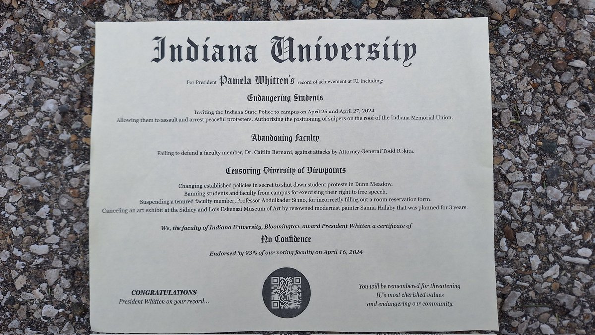 Faculty are handing out fake diplomas for Pamela Whitten, listing their grievances. @WFIUWTIUNews @IUBloomington