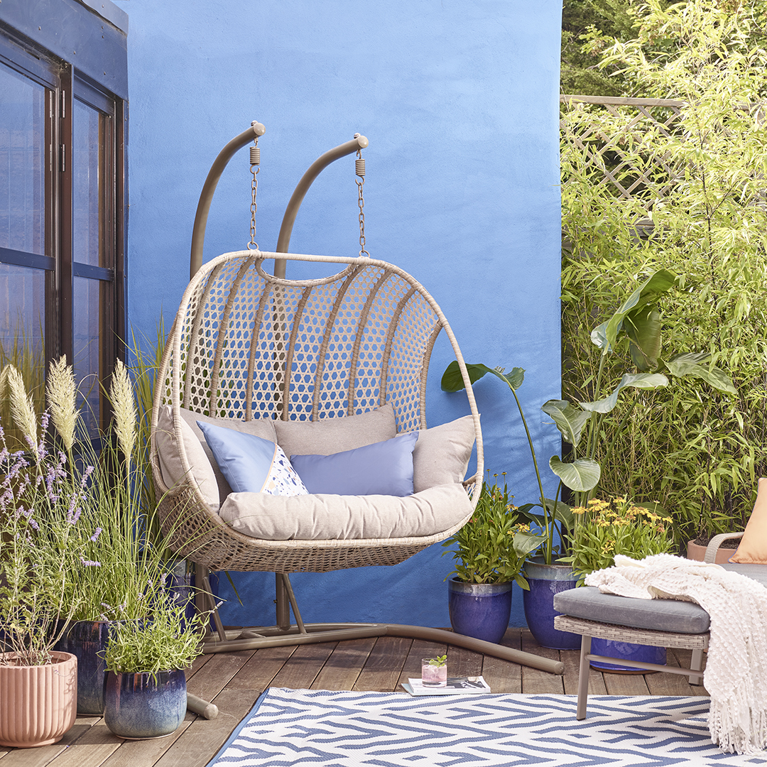 For a limited time only, save £400 on the Malmo Double Egg Chair and give your outdoor space a refresh in time for summer ☀️​ Find more furniture offers in-store and online for a limited time only to help you create the perfect cosy corner: brnw.ch/21wJrIj