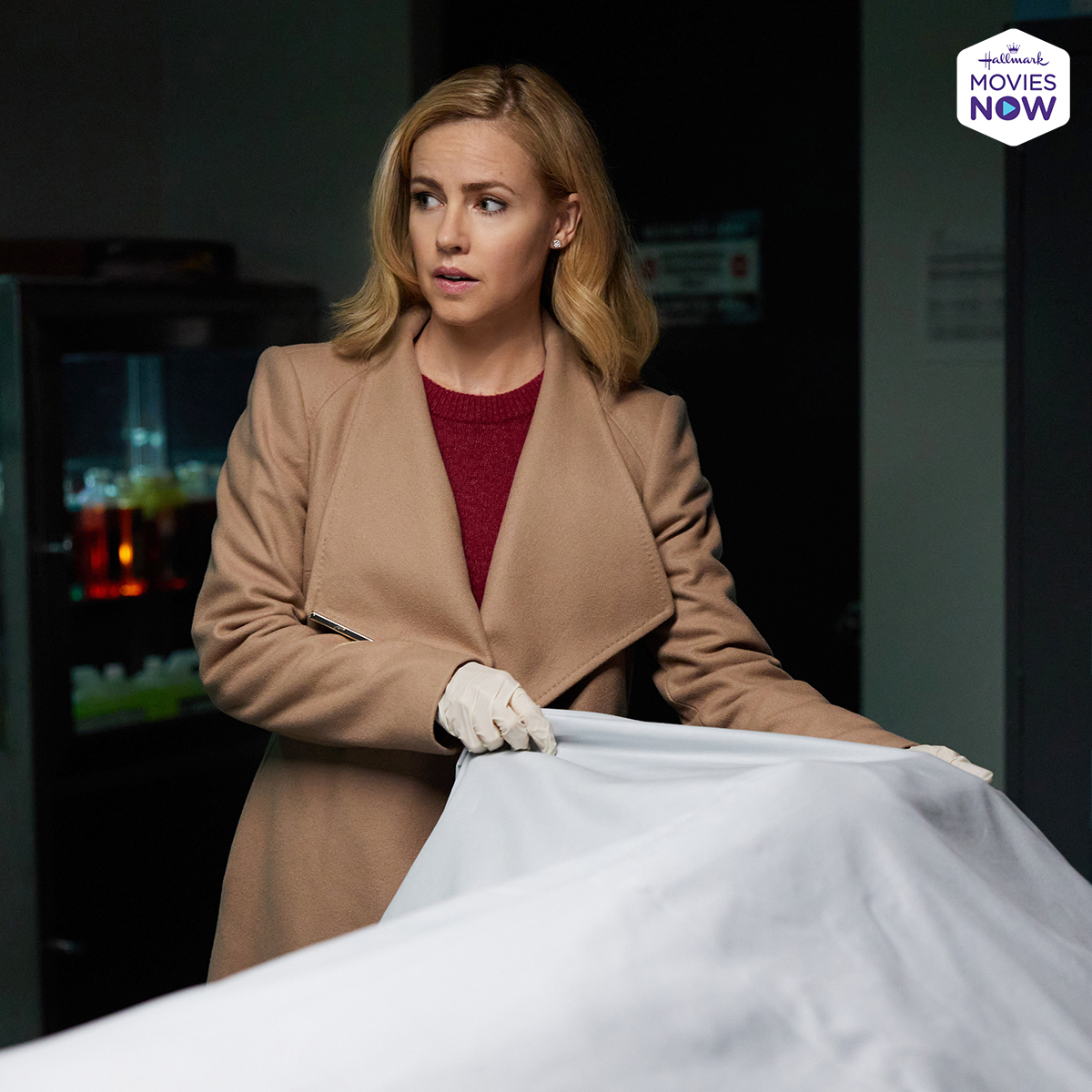 Will Former Army surgeon Rachel @amandaschull find out the truth behind an unexpected murder? #Sleuthers, find out in the All New Hallmark Original, #FamilyPracticeMysteries: Coming Home now on #HallmarkMoviesNow! #Sleuthers