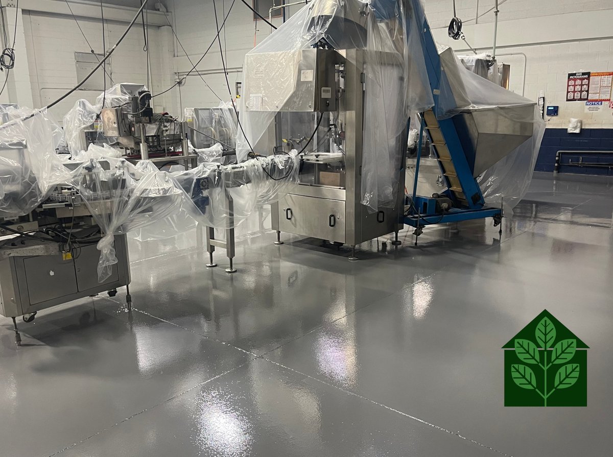 Pharmaceuticals require strict cleanliness standards. Scratches can harbor bacteria, compromising the facility's cleanliness #Epoxyflooring ensures longevity and minimizes the need for frequent repairs, reducing downtime and maintenance costs highperformancesystems.com/scratch-resist… #floorcoating
