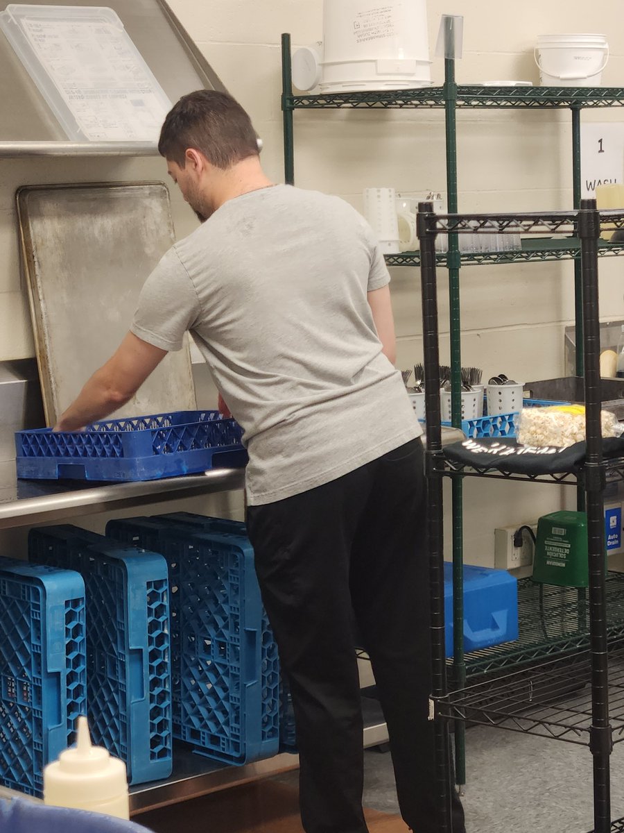 Happy School Lunch Hero Day! Today (and everyday), we are grateful to these wonderful people who prepare and serve meals to our roughly 350 students! #lakeviewvikes #lunchheroday