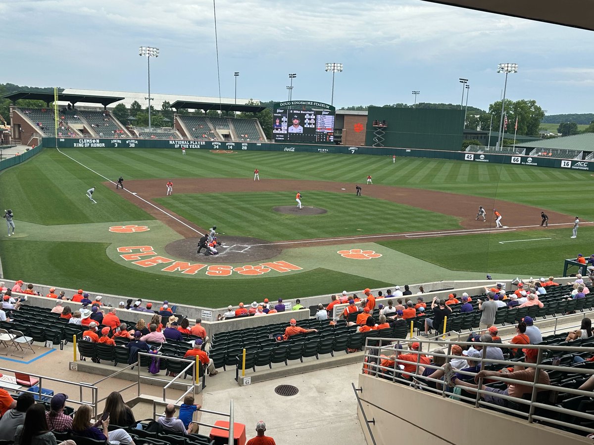 🟠Go Tigers🟠 Our own Brian Binette is out in South Carolina meeting with our friends and partners at @ClemsonTigers! He even got to catch @ClemsonBaseball play against another #TicketManager partner, @GeorgiaTech! TicketManager is ALWAYS on-site! #SportsBiz x #SportsTech