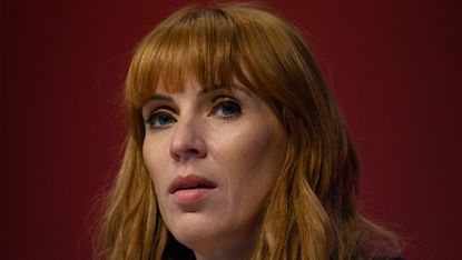 🇬🇧 Tick Tock Angela Rayner Your dad says 'it's a fair cop' Your brother calls you 'the landlady' Witnesses contradict your story You won't publish the tax / legal advice You apply double standards You take the public for fools Your hypocrisy is breathtaking IT'S OVER, JUST GO 🇬🇧