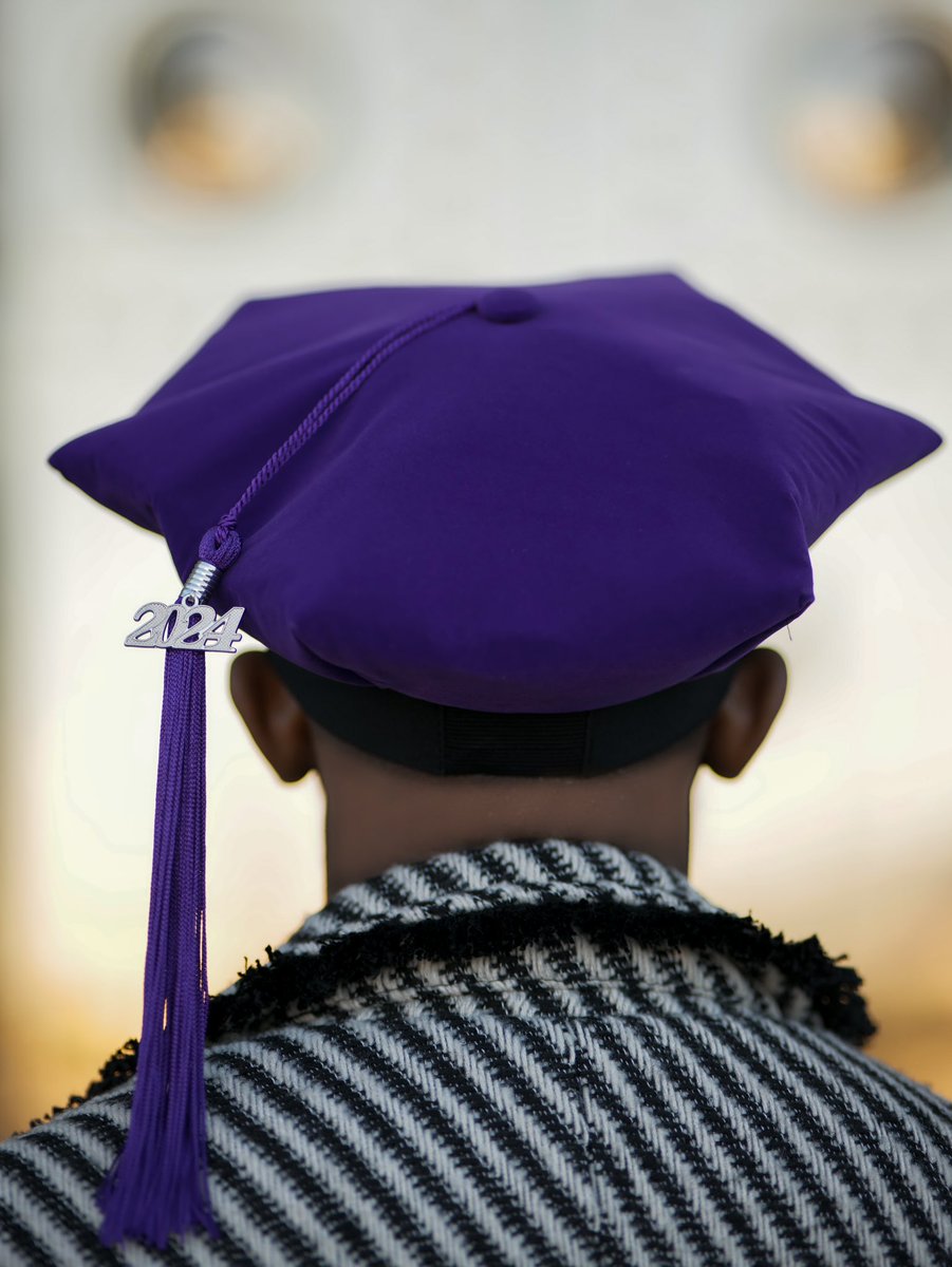 AntonioAlex__'s tweet image. Officially Finished Law School Today 🎓🙏🏽