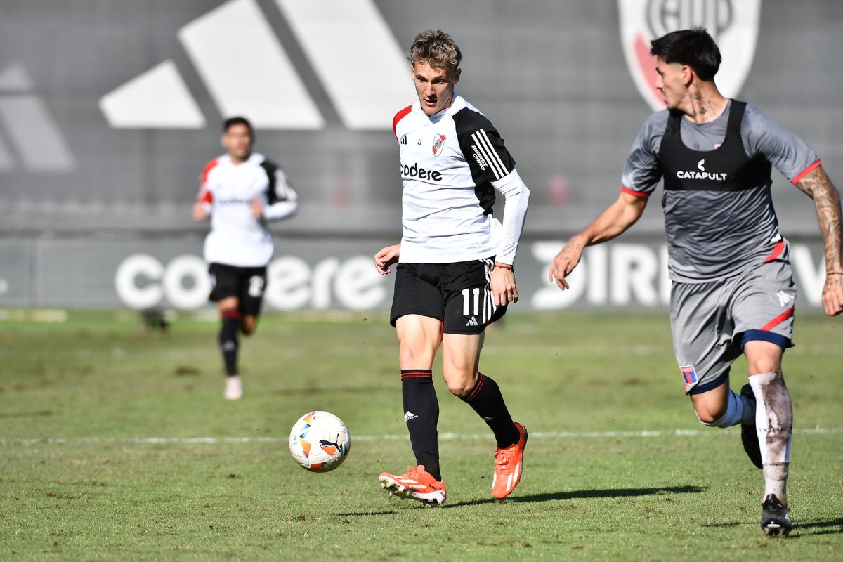 📸 de la jornada de amistosos 🆚 Tigre. #VamosRiver ⚪️❤️⚪️