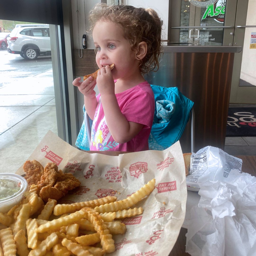 When that first bite of Huey Magoo's took you by surprise. The only chicken spot you'll ever need. 🙌

📸 @SeanManning_1

#HueyMagoos #ChickenTenders #Tenders #TheFiletMignonOfChicken #HMFans