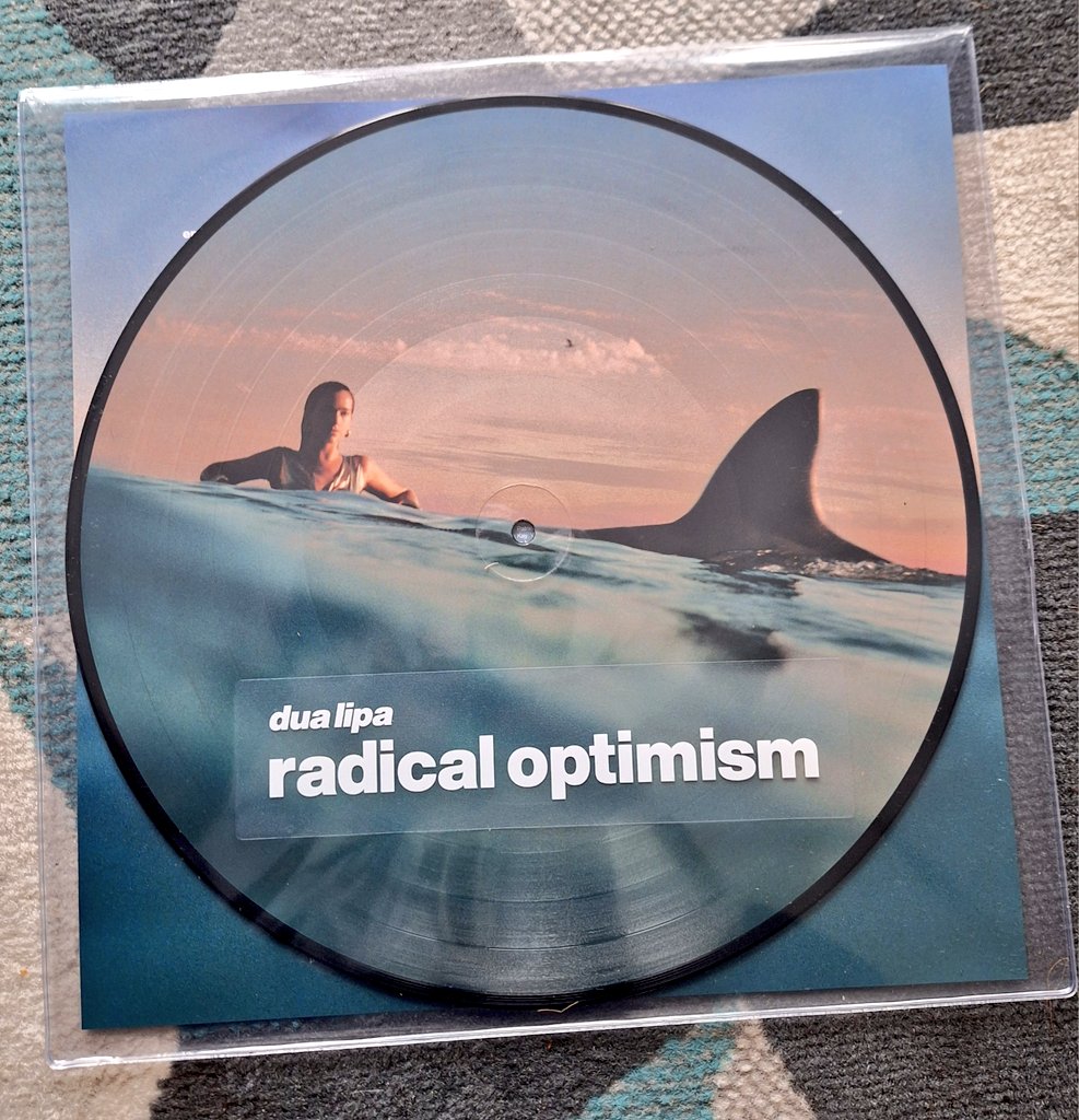 Will be giving my #RadicalOptimism 12' picture disc by @DUALIPA a few spins tonight - impromptu #KitchenDisco 🕺 x