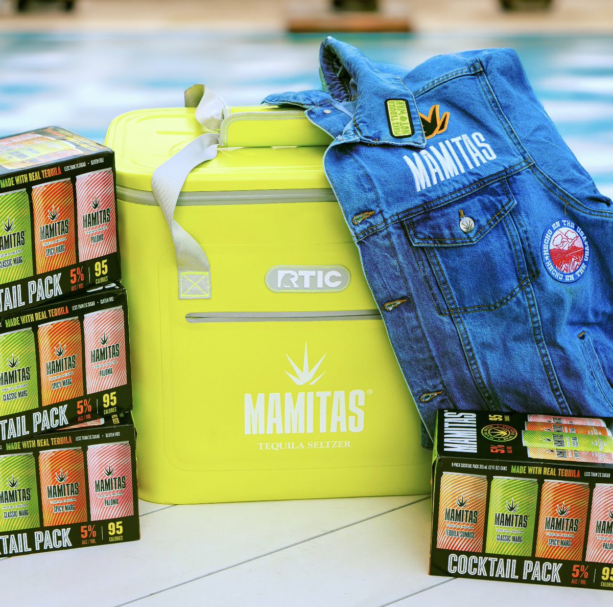 Giveaway time 💚 Retweet this post and follow us for a chance to win our brand-new Mamitas cooler.