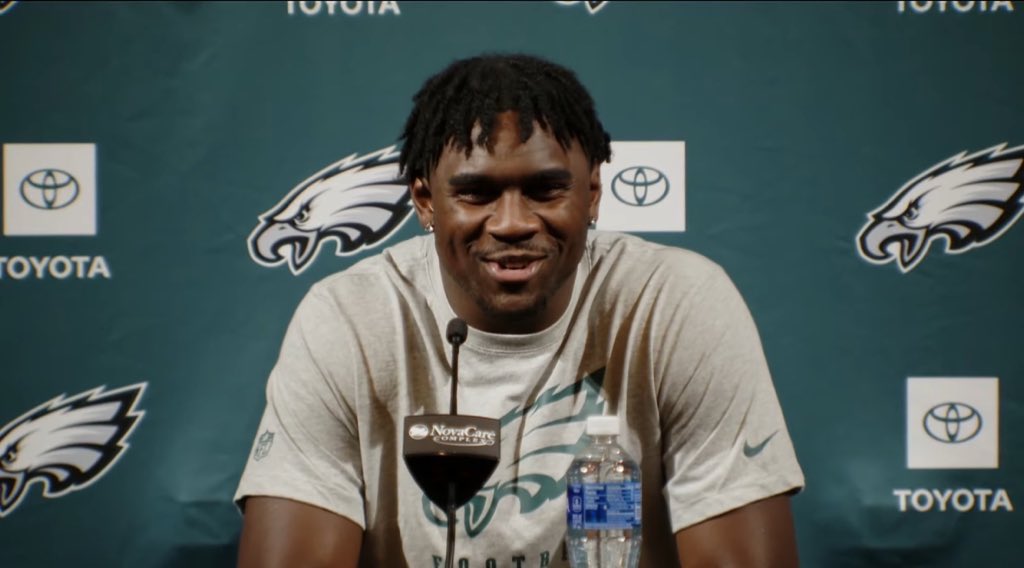 “I’m ready to ask questions, till he tells me shut up” — on asking Brandon Graham for advice. #Eagles DE Jalyx Hunt Press Conference