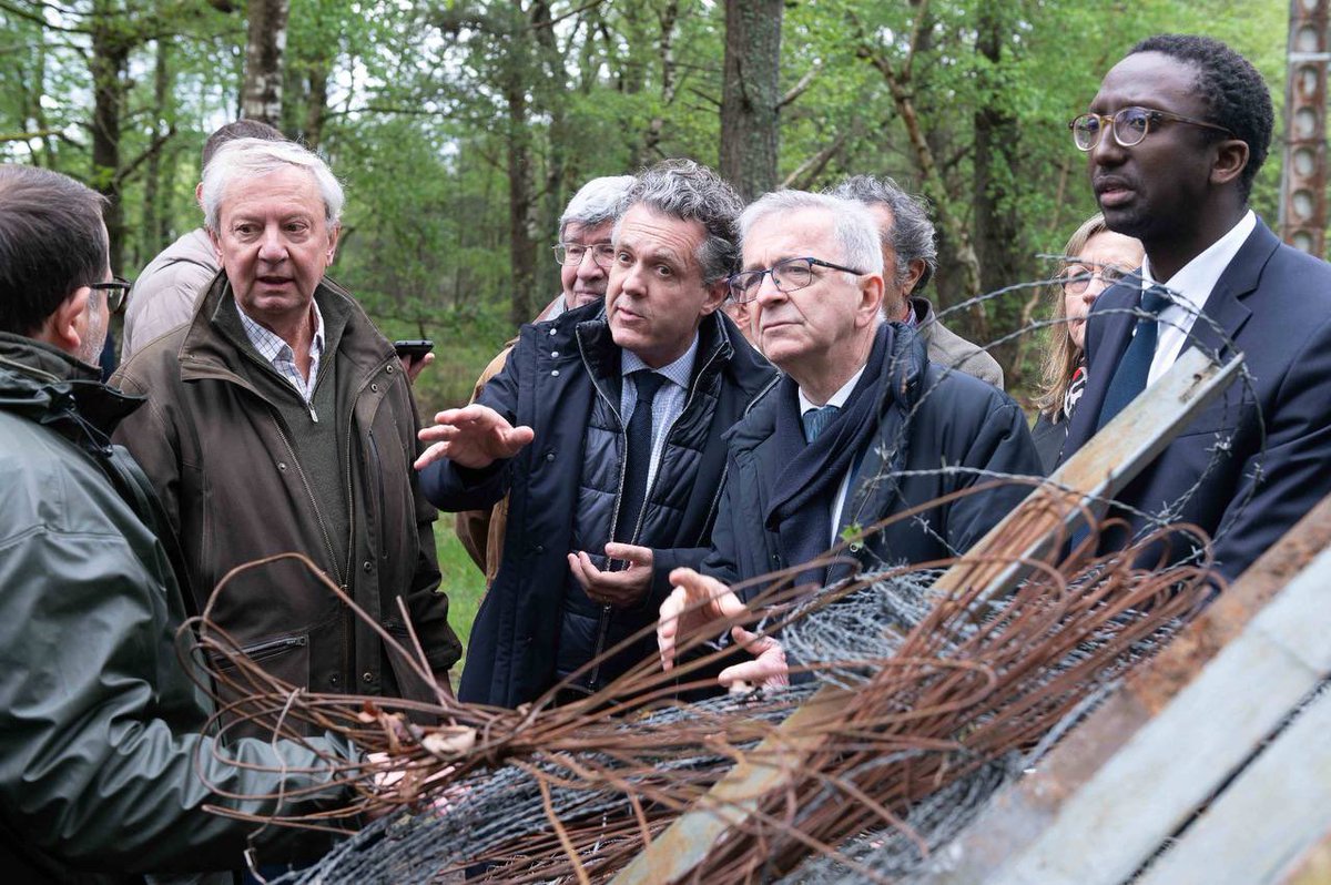 En Sologne, aux côtés du réalisateur Nicolas Vanier, nous renforçons notre engagement en faveur de la biodiversité. La loi sur l'engrillagement, adoptée en 2023, favorise les continuités écologiques, permettant ainsi une libre circulation de la faune et la préservation de son…