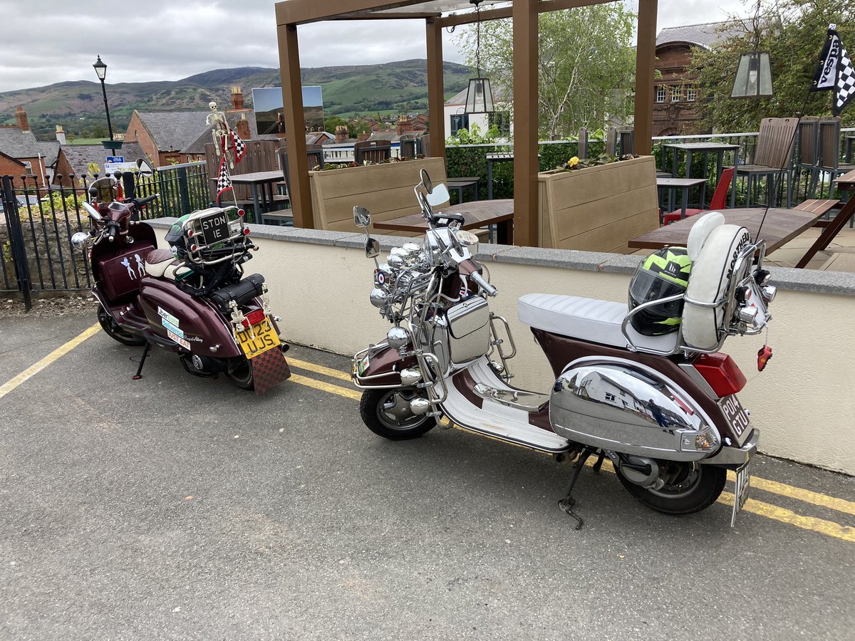 Couple of scooters in Ruthin,wales today.🛵