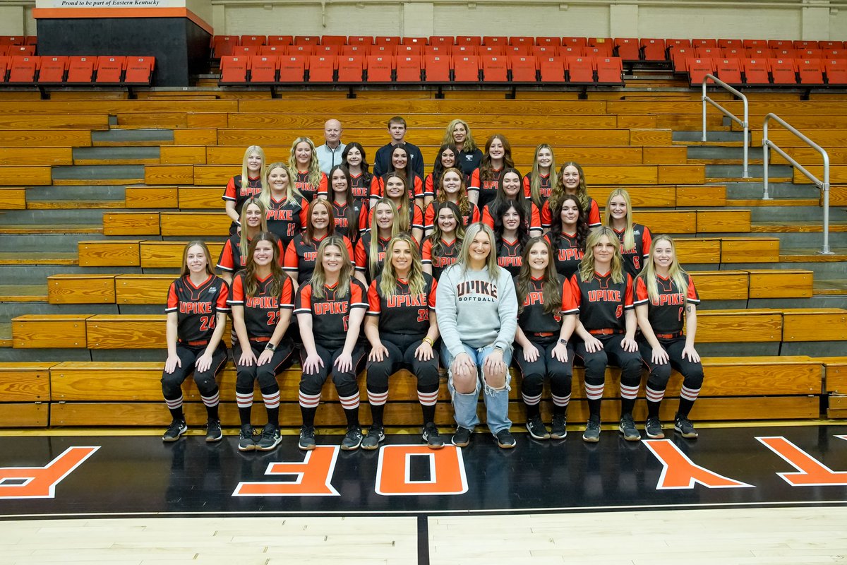 Do you want to coach this AMAZING group of young women while completing your graduate degree? Apply today!! 👍🏼🥎🐻

jobs.upike.edu/position/2030/…