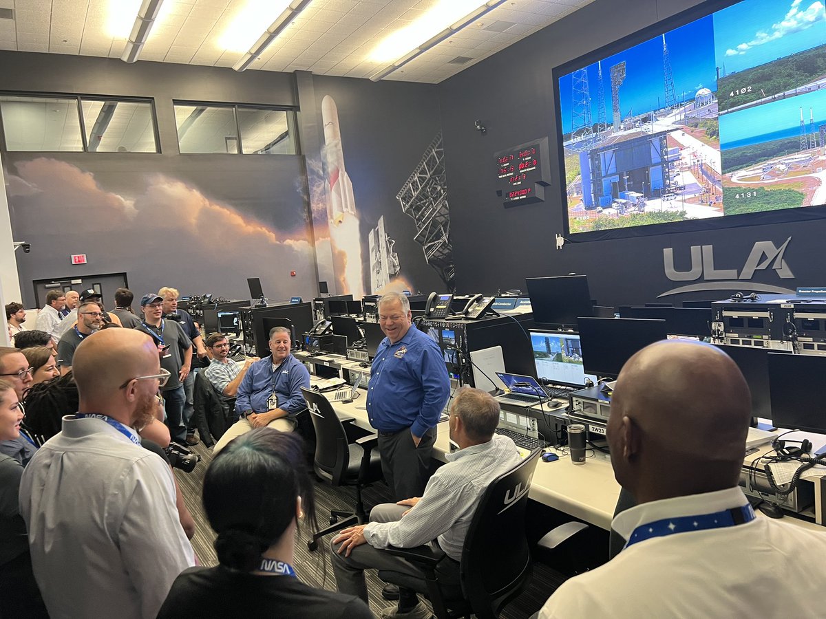 Welcome #NASASocial crew to the Advanced Spaceflight Operations Center (ASOC)! We are excited to show you the Launch Control Center (LCC) today ahead of the #AtlasV #Starliner #CFT launch! @NASASocial @BoeingSpace