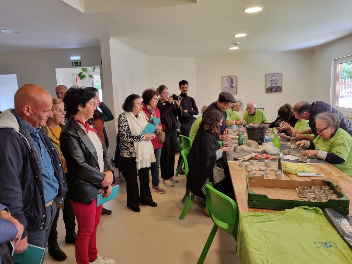 Portuguese site visit of a super active older adult community centre near Coimbra, attendees making their own coffee mugs! ☕️