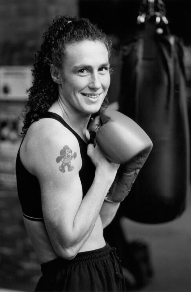 @JaneCouchMBE single-handedly took on the @BBBofCuk to make boxing legal for women. To read more about Jane and her iconic life and incredible win rate pop to our Link In Bio 🥊🥊🥊
📸 Boo Beaumont @NPGLondon 
#janecouch #ukboxing #britishboxing #womensboxing #racingvesta